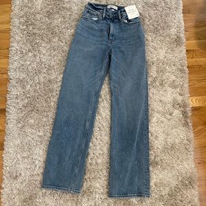 Abercrombie & fitch curve love 90s relaxes high rise jean